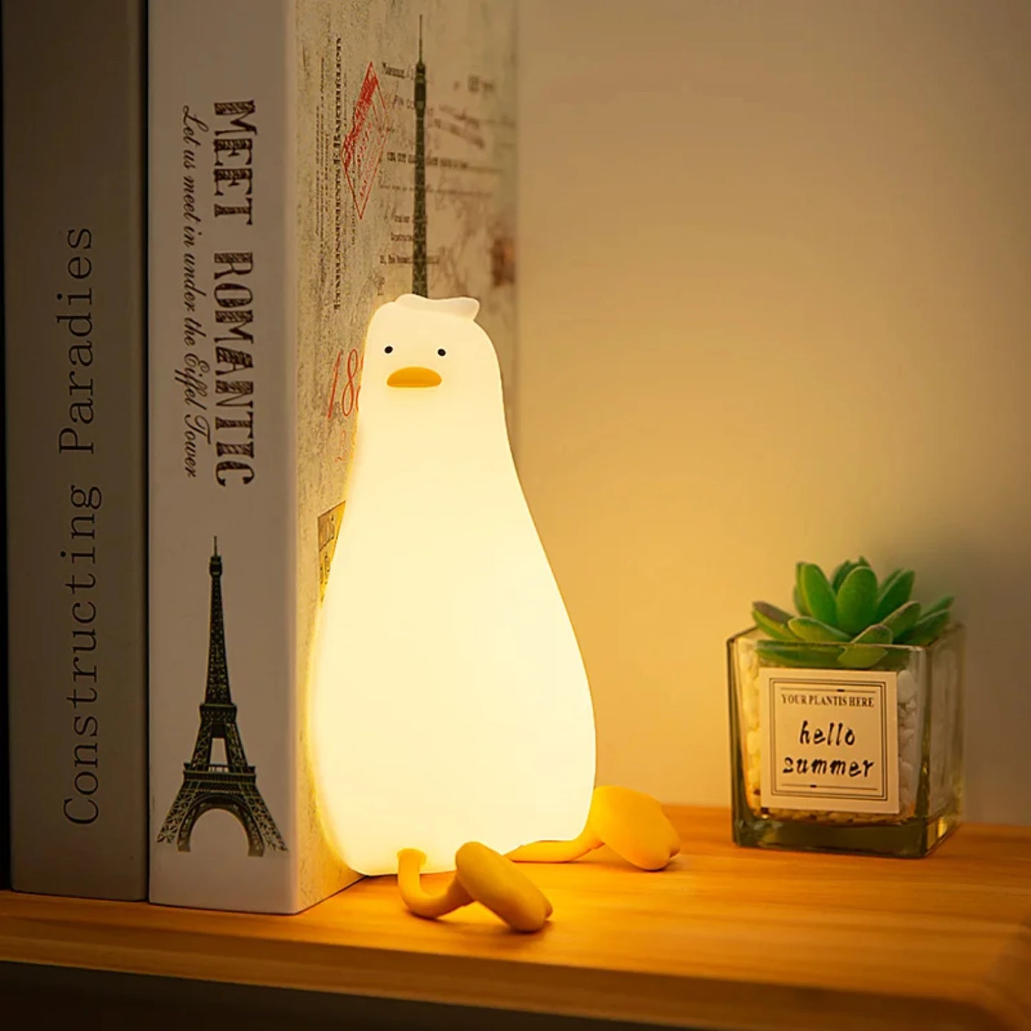 Cute Duck-Shaped Rechargeable Night Light for Kids - Soft Lamp & Portable Decoration - Ideal Child Gift for Cozy Atmosphere in N