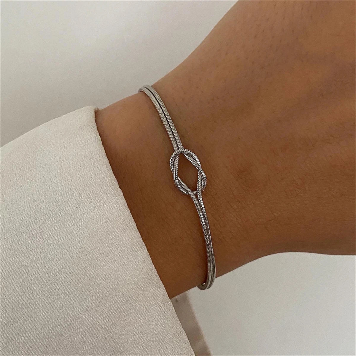 Stainless Steel Valentine's Day Knot Snake Chain Handmade Knot Bracelet Plated with True Gold Color Preserving Jewelry